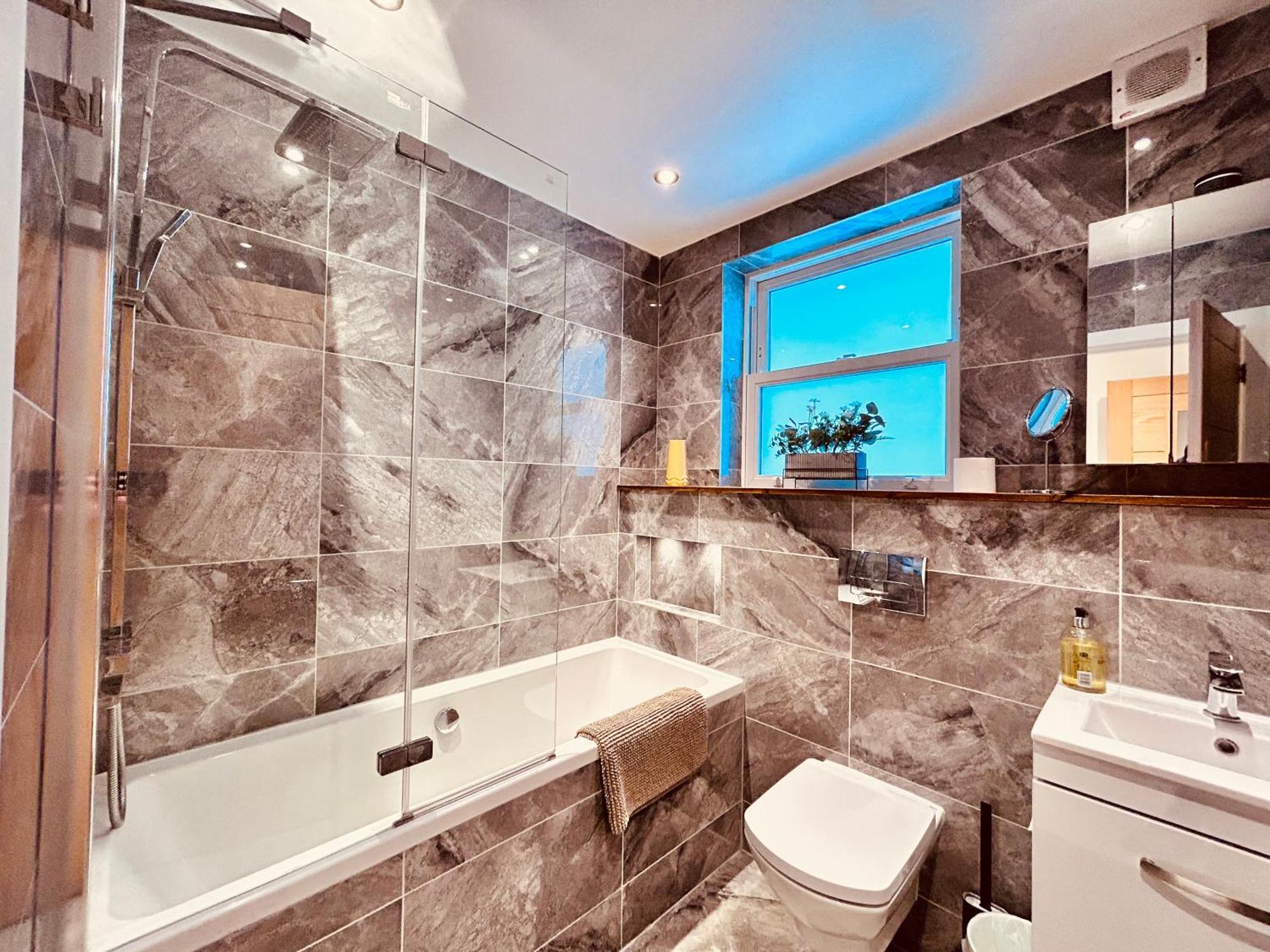 Stunning Spacious B.Apt. Slps.4 伦敦 外观 照片